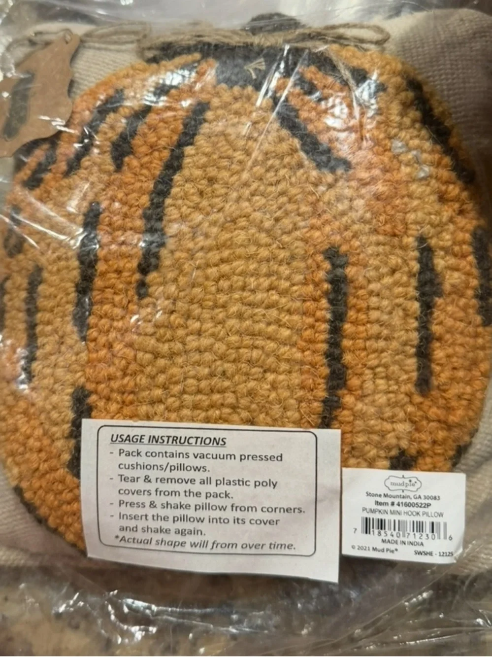 MUD PIE NWT Fall Mini Hooked Pillow, Pumpkin, 8